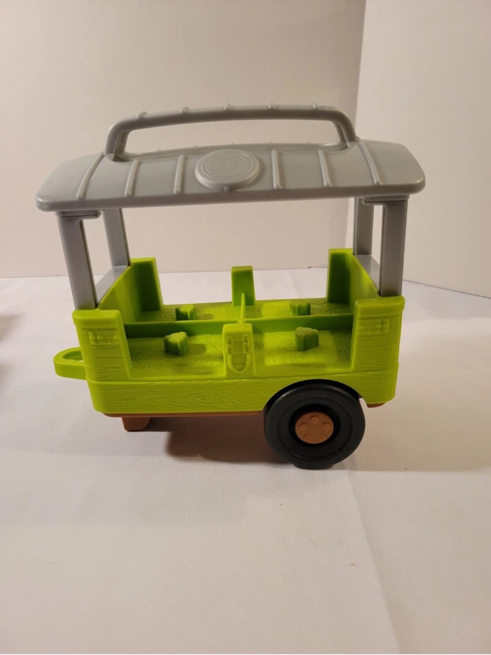 Fisher-Price Little People Caring for Animals Tractor set. (Trailer Only)